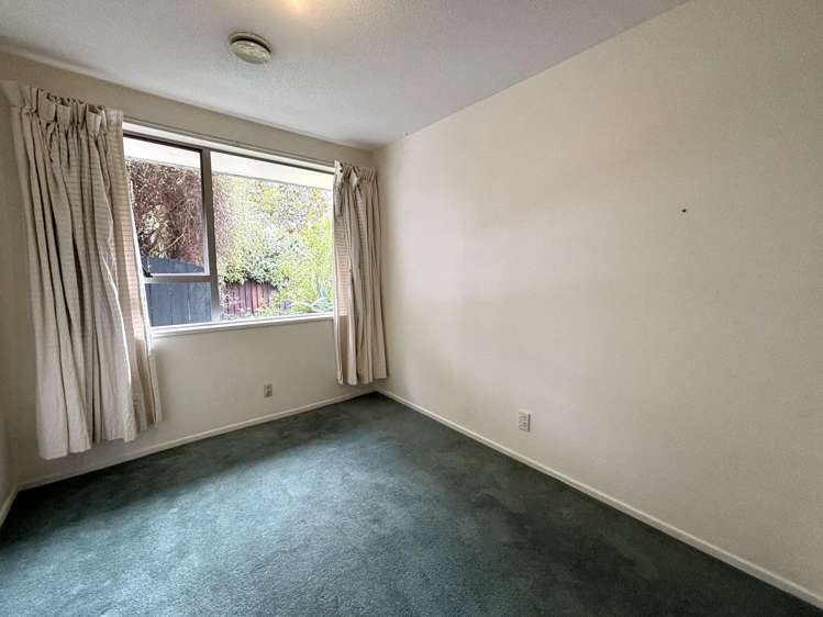 2/49 Chichester St Woolston_6