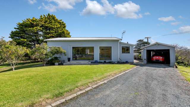 3 Bedroom in Tangowahine