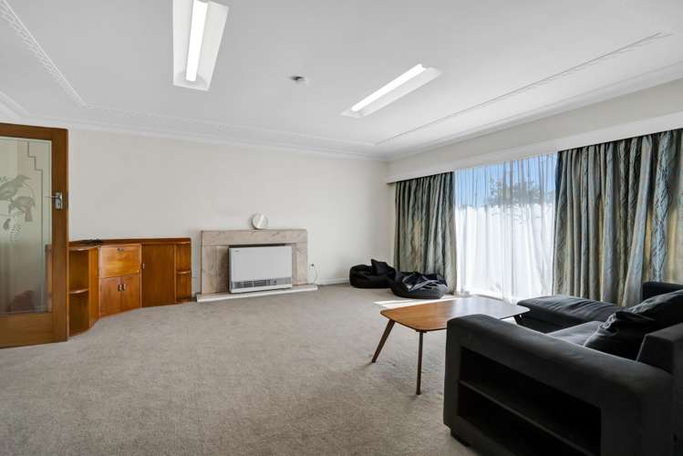 5784 South Road Rahotu_9