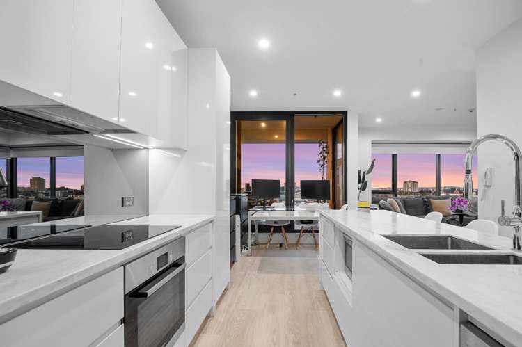 1403/8 Hereford Street_5