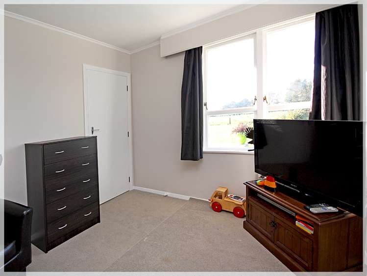 132 Takapu Road Manakau_11