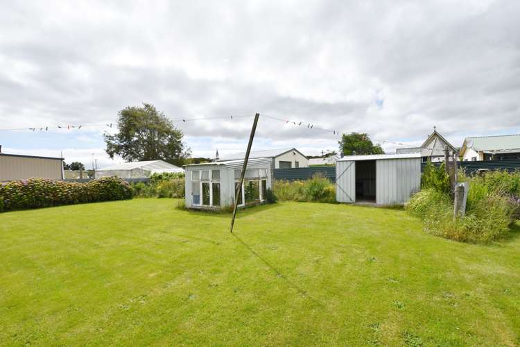 10 Bridge Street Tuatapere_15