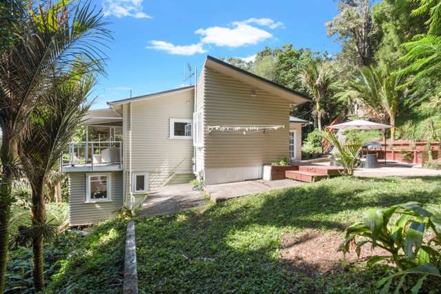 24 Tanekaha Road Titirangi_2