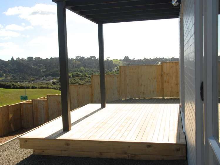 101 Mackay Drive Greenhithe_13