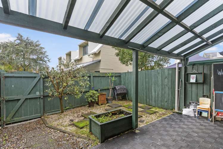 10/1 Water Street Otahuhu_10