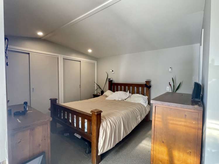 87 Churchill Road Judea_19