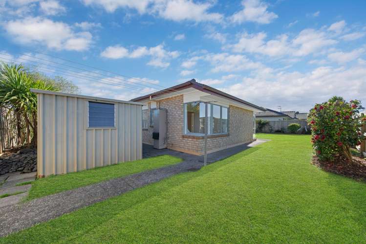 3 Russett Grove Henderson_24
