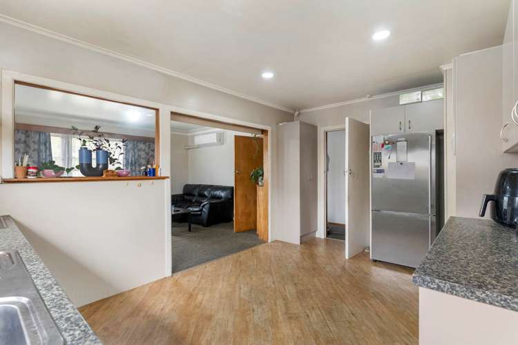 23 Boundary Road Blockhouse Bay_18