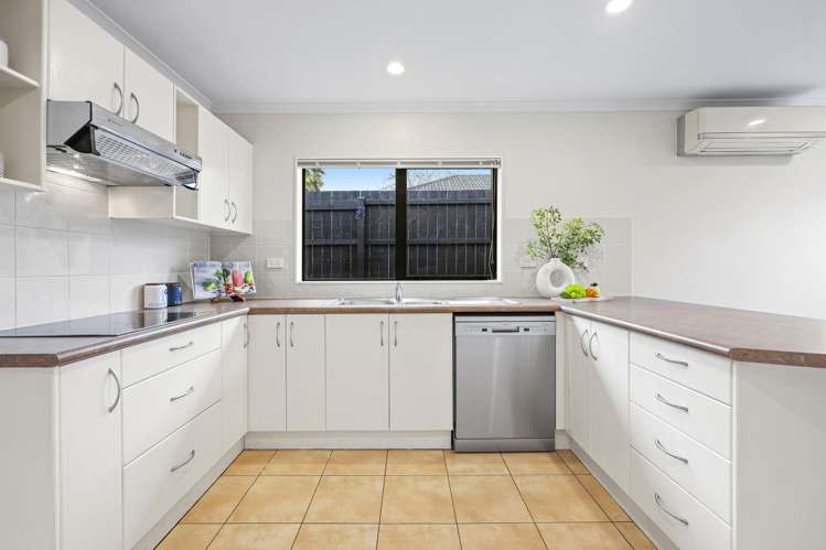 25 Dairyland Drive East Tamaki Heights_11