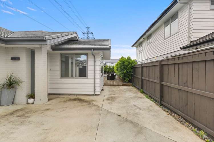 20 Biplane Street Takanini_16