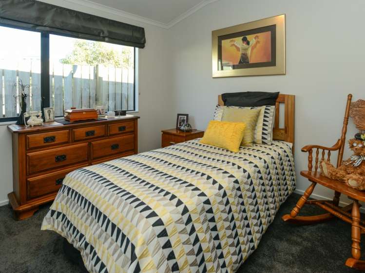 212 Frimley Oaks Frimley_12