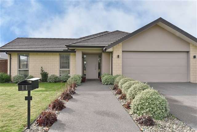 11 Shillingford Boulevard Rolleston_1