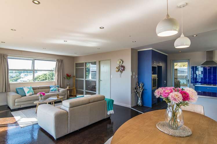 8c View Road Titahi Bay_33