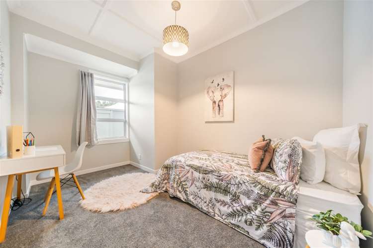 1185 Fergusson Drive Clouston Park_22