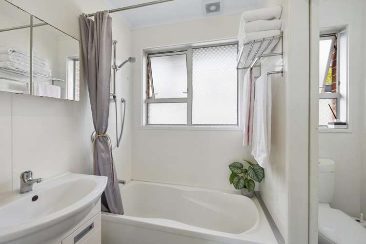 2/31 Findlay Street Moturoa_14