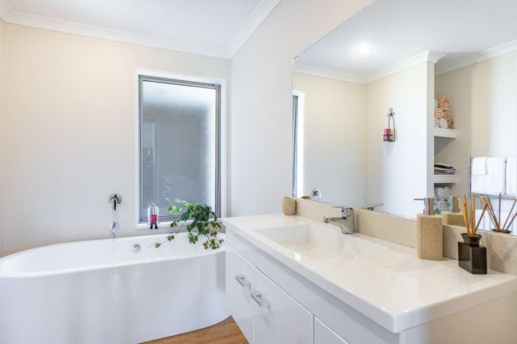 2840 South Eyre Road West Eyreton_10