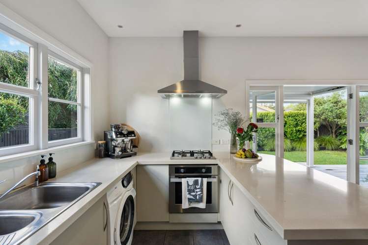 49 Alverston Street Waterview_5