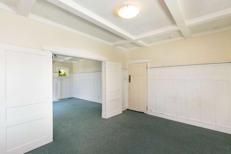 117 The Parade Island Bay_9