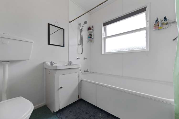 3/145 College Street Awapuni_5