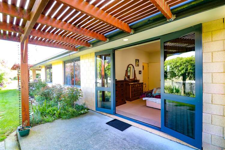 585 Woodbury Road Geraldine_14