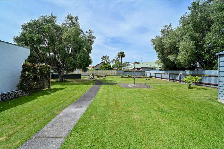 408 Lyndon Road East Hastings_13