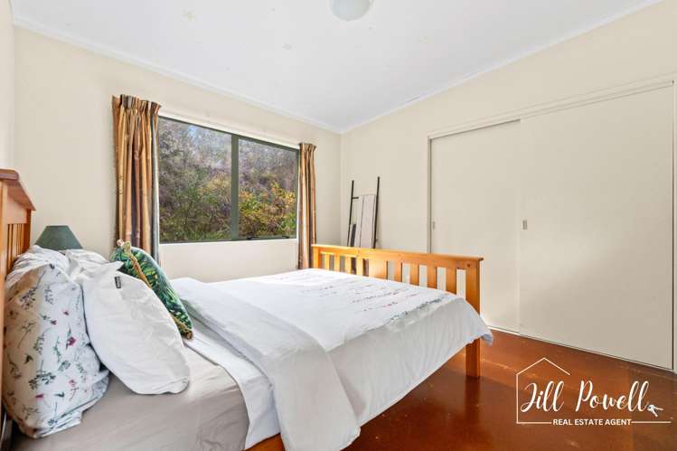 13 Moana Road Tinopai_19
