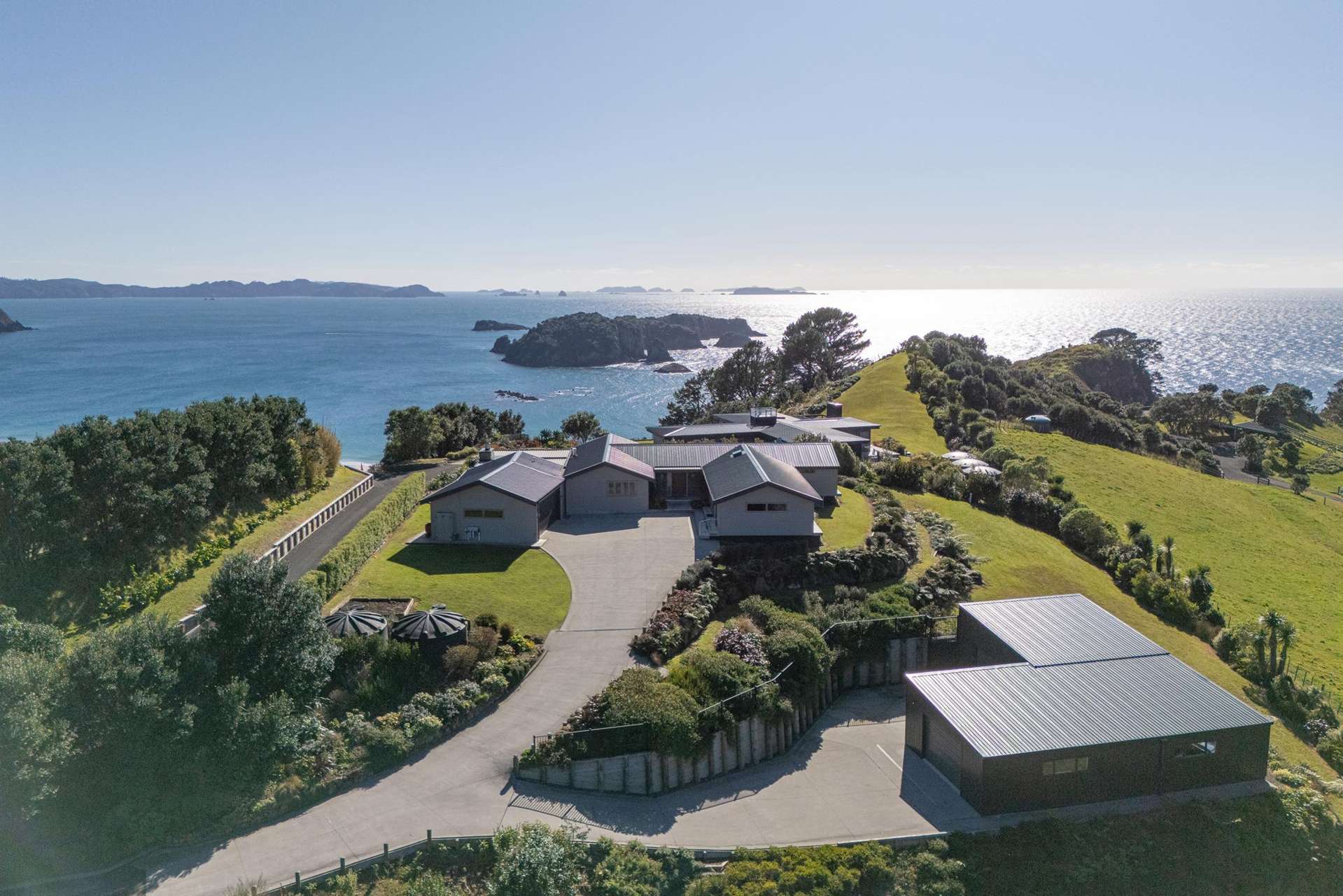 97 Orchard Road Hahei_0