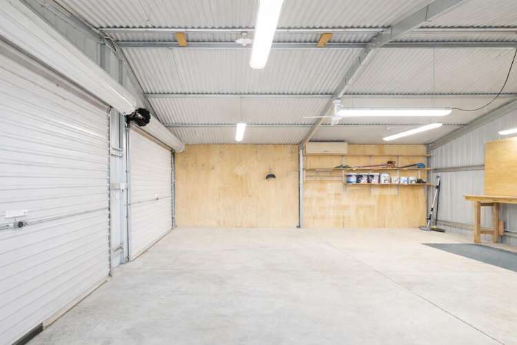 10 Sutton Avenue Clive_14