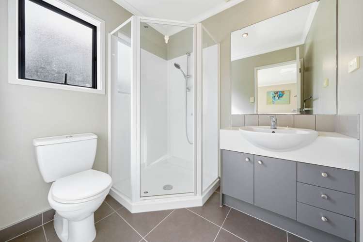 2 Sonoma Crescent Oteha_10