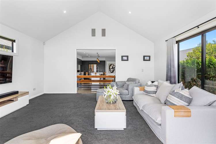 7 Shepherd Avenue West Melton_6