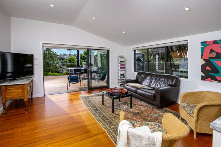 73 Penzance Road Mairangi Bay_24