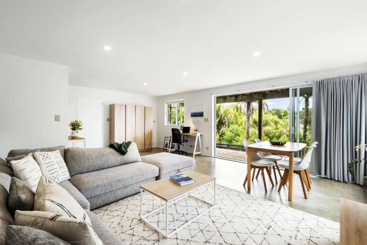 43 Teal Crescent Beach Haven_18