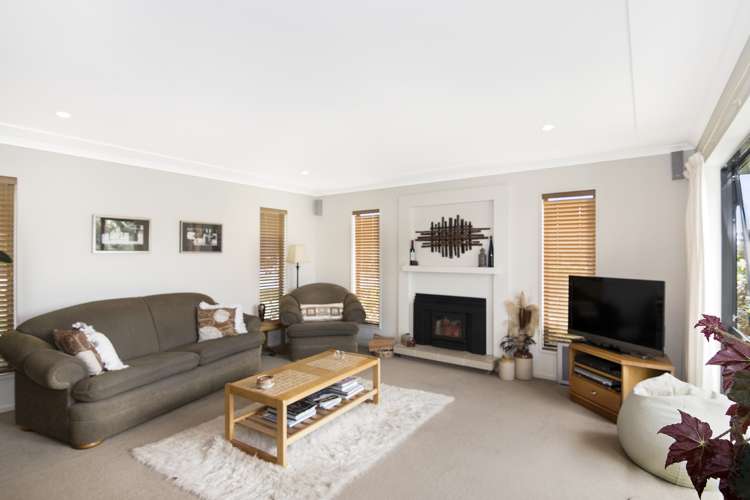38 Hollybush Drive Brightwater_3