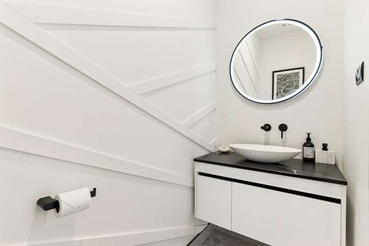 7 Betsy Lane Wainui_17