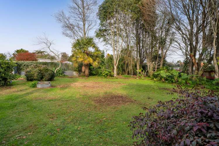 24 Dunn Street Egmont Village_19