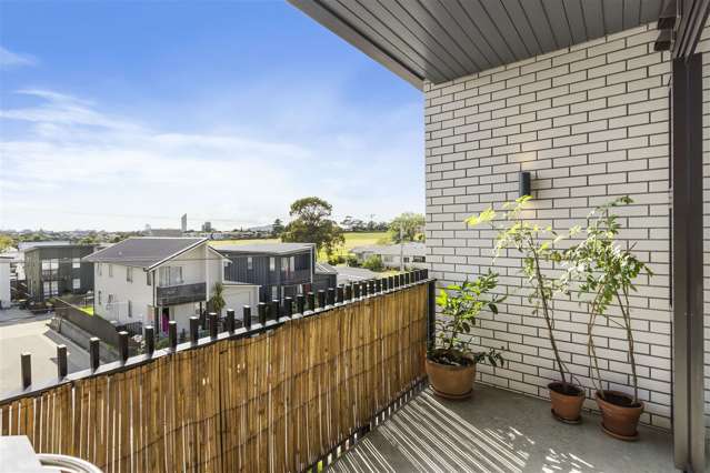 201/38e Fraser Avenue Northcote_1