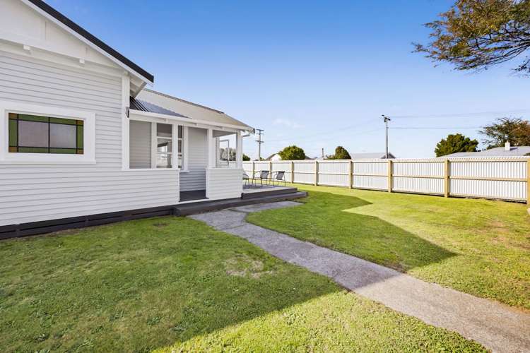2 Burns Street Hawera_25