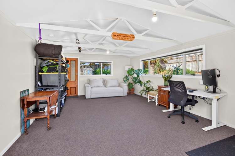 2/7 Pomelo Road Te Atatu South_11