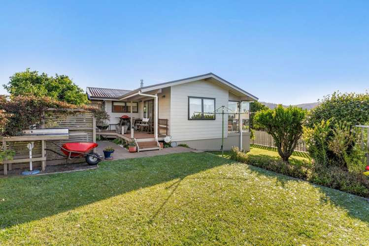 121 Bruce Wallace Place Whangamata_13