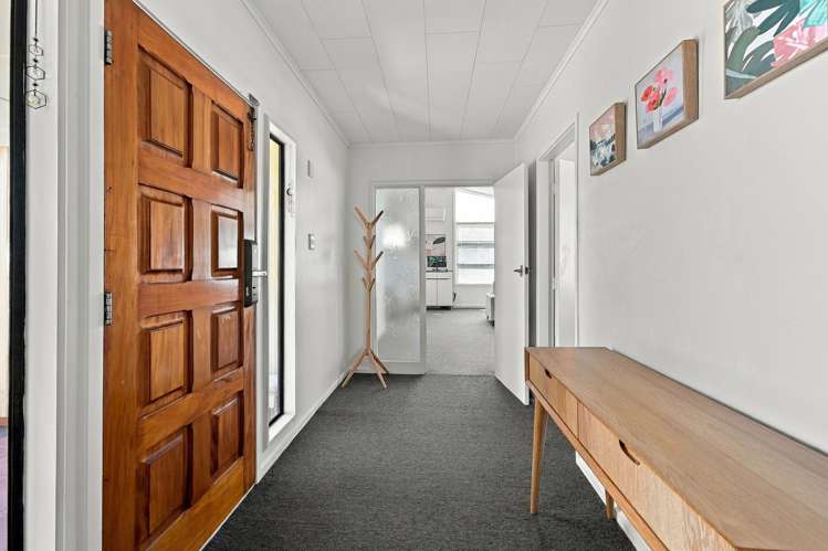 1 Barron Crescent Fenton Park_10
