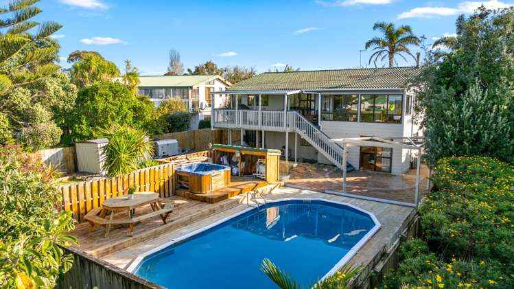 34 Spinnaker Drive Te Atatu Peninsula_41