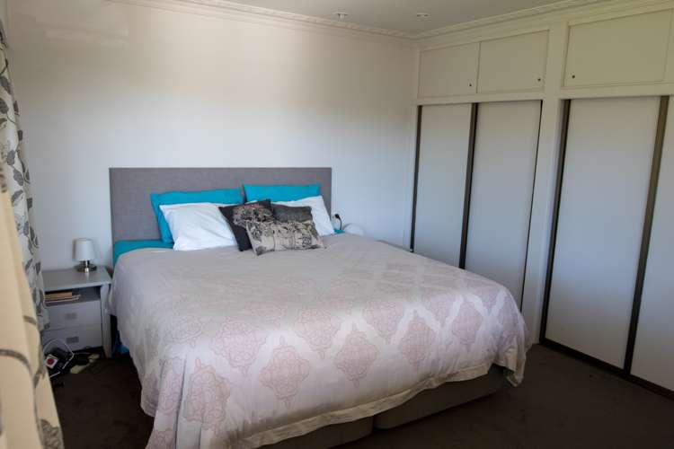 37 Mason Street New Lynn_13