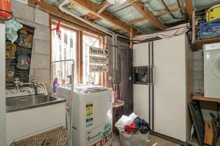 3 Daphne Road Tairua_36