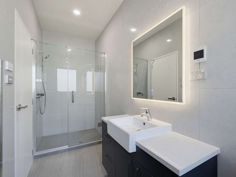 28 Crossgar Road Flat Bush_15