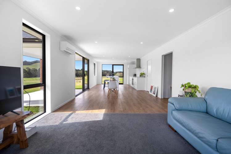 14 Riversong Road Kauri_16