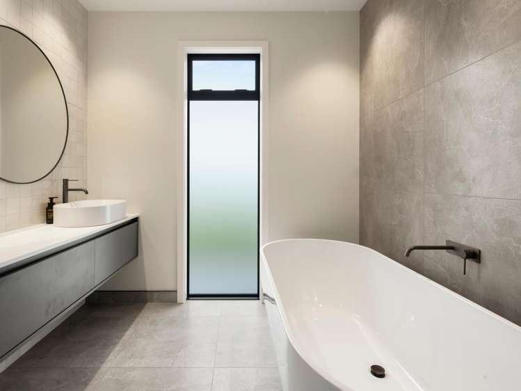 2/48 Livingstone Road Ngahinapouri_16