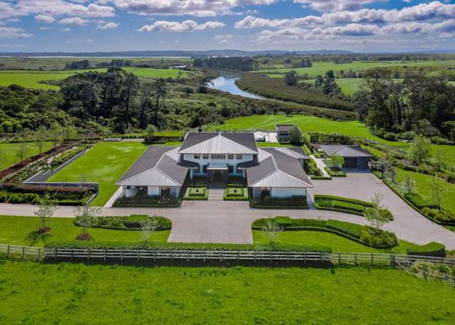 Neighbours jumped at chance to build mansion after ‘shifting cows’ and marvelling at the view