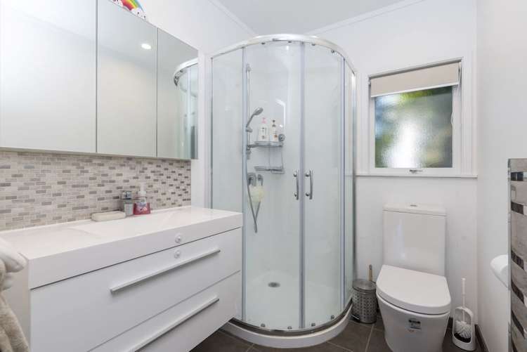 1/32 Sydney Street Hauraki_8