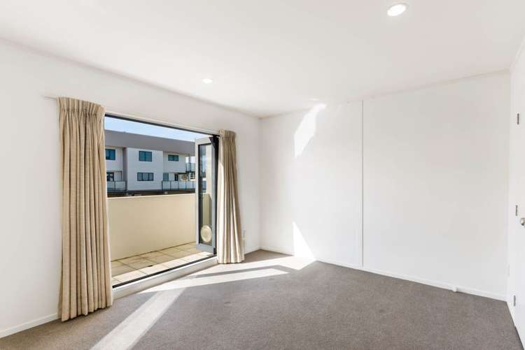 11/11 Freeman Way Manukau_8