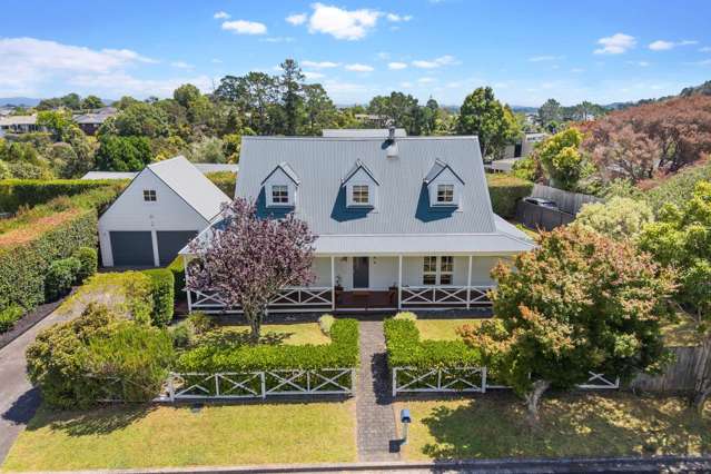 37 Waipuia Place Greenhithe_1